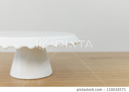 tableware cake stand styling photo tableware cake stand styling photo 110038571