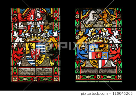 Coat of arms of the Count Khuen Hedervary and Countess Telleki, stained glass in Zagreb cathedral Coat of arms of the Count Khuen Hedervary and Countess Telleki, stained glass in Zagreb cathedral 110045265