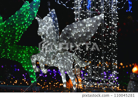 被燈光裝飾的夜晚 被燈光裝飾的夜晚 110045281