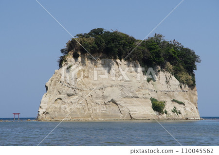見附島 2023 年 5 月 110045562