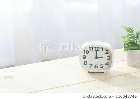 時鐘時間 15:00 15:00 110048749