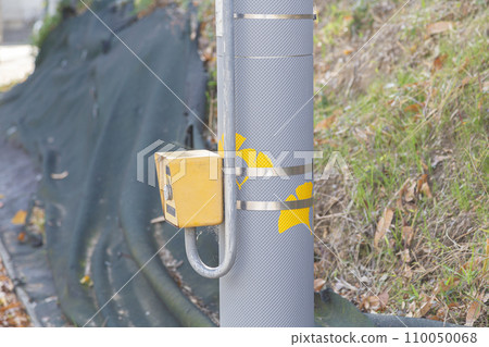 按鈕訊號行人穿越道 110050068