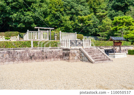 Nara City, Nara Prefecture, the 44th Emperor Gensho, Mount Naho Sairyo 110050537