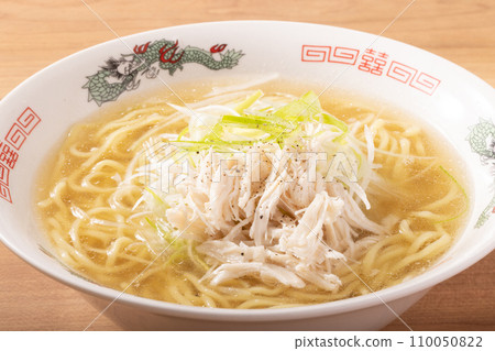 Chicken green onion salt ramen Chicken green onion salt ramen 110050822