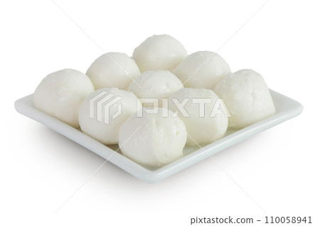 Mini mozzarella balls in a ceramic bowl isolated on white background with full depth of field. 110058941