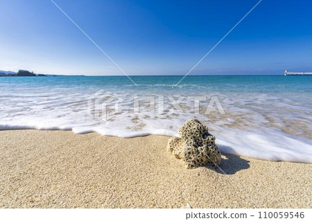White sand beach and blue sea of Busena Marine Park, washed up coral, Nago City, Okinawa Prefecture White sand beach and blue sea of Busena Marine Park, washed up coral, Nago City, Okinawa Prefecture 110059546