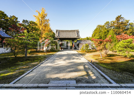 京都/山科,瑞心院,從正門看到的二門 京都/山科,瑞心院,從正門看到的二門 110060454
