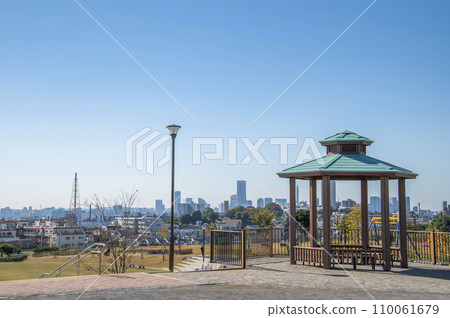 Tsurumi Kagetsu Park and Minato Mirai Yokohama City, Kanagawa Prefecture Tsurumi Kagetsu Park and Minato Mirai Yokohama City, Kanagawa Prefecture 110061679