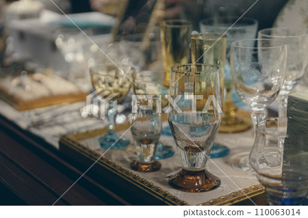 Antique glass goods store 110063014