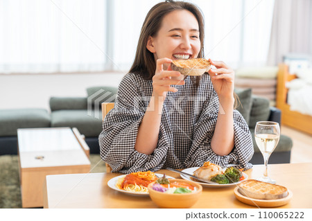 吃的女人 吃的女人 110065222