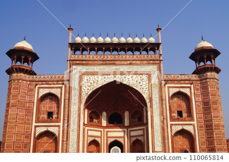 India Agra Taj Mahal South Gate India Agra Taj Mahal South Gate 110065814