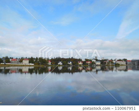 Iceland Summer Reykjavik Lake Tjornin Reykjavik City Hall Iceland Summer Reykjavik Lake Tjornin Reykjavik City Hall 110067951