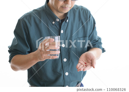 Medication image 110068326