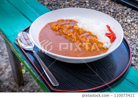 Curry and rice eaten under the blue sky Curry and rice eaten under the blue sky 110073421