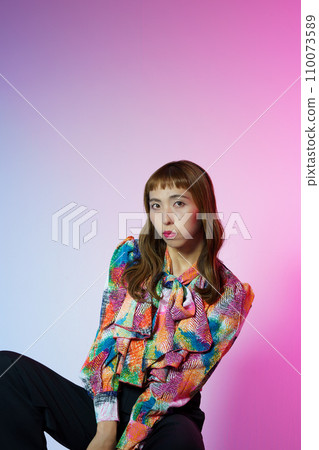 酷酷的女性美女肖像 酷酷的女性美女肖像 110073589