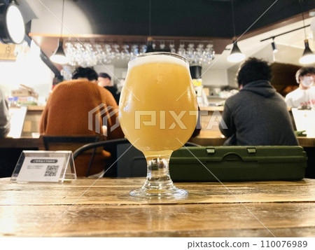 Everyday life with craft beer 110076989