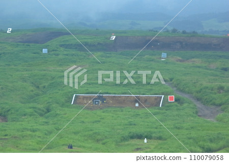 Self-Defense Forces exercise scene (Fuji comprehensive firepower exercise, Shizuoka Prefecture) Self-Defense Forces exercise scene (Fuji comprehensive firepower exercise, Shizuoka Prefecture) 110079058