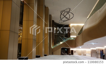 The decoration of Azabudai Hills has a sense of depth and three-dimensionality. The decoration of Azabudai Hills has a sense of depth and three-dimensionality. 110080153