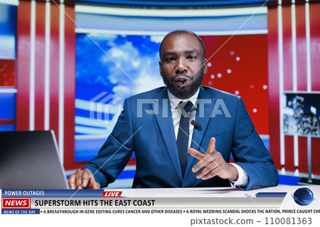 Breaking news about superstorm in daily events segment, newscaster presenting natural disaster on ocean coastline. Journalist covering storm reportage on live tv program, newsroom. 110081363