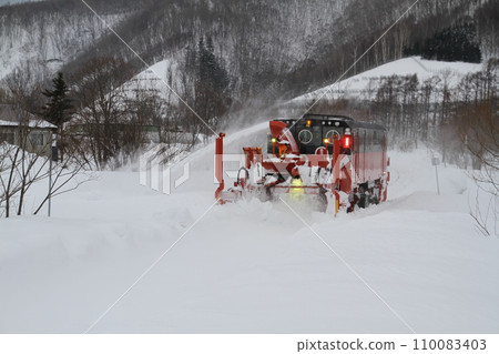 ENR1000除雪車 110083403