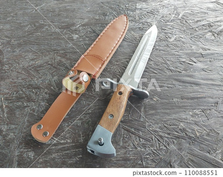 Tourist knife pig splitter for protection 110088551