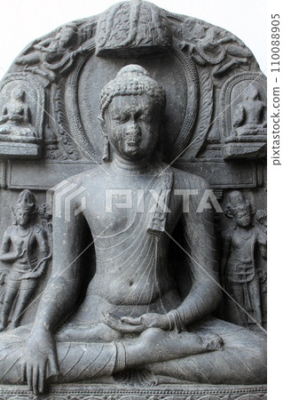 Buddha in Bhumisparsha mudra, from 10th/11th century found in Bihar now exposed in the Indian Museum in Kolkata Buddha in Bhumisparsha mudra, from 10th/11th century found in Bihar now exposed in the Indian Museum in Kolkata 110088905