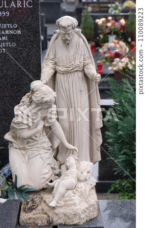 Holy Family, headstone on Mirogoj cemetery in Zagreb, Croatia Holy Family, headstone on Mirogoj cemetery in Zagreb, Croatia 110089223