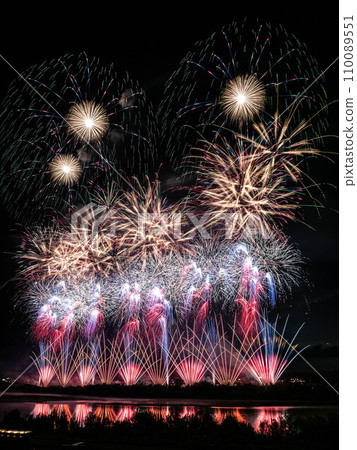 August Niigata/Nagaoka Nagaoka Festival Grand Fireworks Star Mine 110089551
