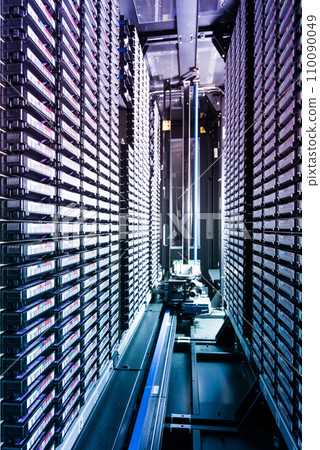 big data storage network and cloud computing technology concept 110090049