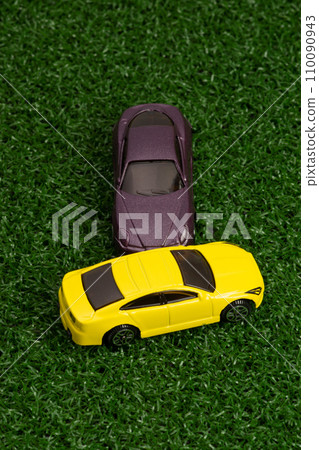 Image of a traffic accident (straight right accident) Image of a traffic accident (straight right accident) 110090943