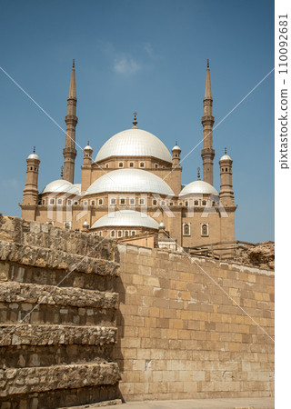 埃及開羅穆罕默德阿里清真寺的風景非常美麗 110092681
