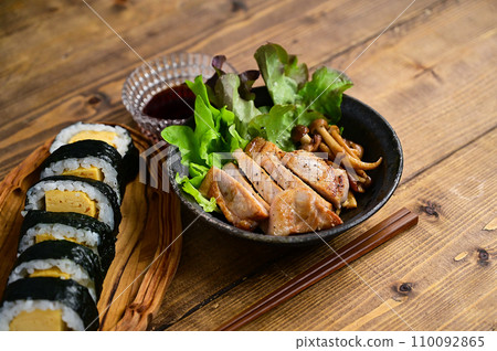 鹽曲醃豬腰肉，海苔包雞蛋 110092865