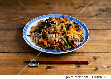 炒耐力辣蔬菜 炒耐力辣蔬菜 110092928