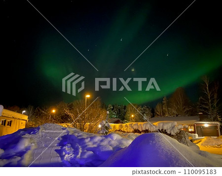 A wonderful night northern lights flying over the Nortrh of Sweden A wonderful night northern lights flying over the Nortrh of Sweden 110095183