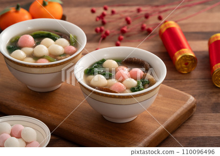 glutinous rice balls winter solstice salty glutinous rice balls red white pink Tang yuan タンユエン 団子 glutinous rice balls winter solstice salty glutinous rice balls red white pink Tang yuan タンユエン 団子 110096496