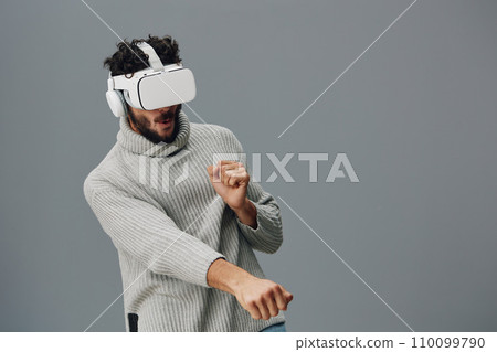 Man digital glasses virtual vr innovation reality technology Man digital glasses virtual vr innovation reality technology 110099790