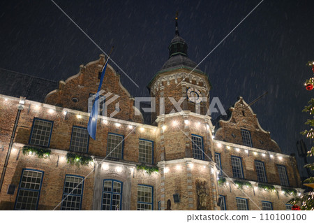 Dusseldorf. GERMANY. 13 DECEMBER 2022. The Christmas market in Germany. 110100100
