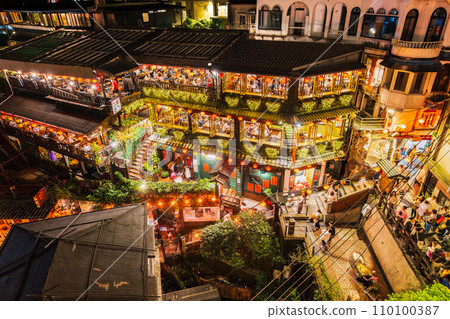 九份在晚上，台灣 110100387