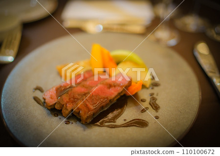 Fine dining steak Fine dining steak 110100672