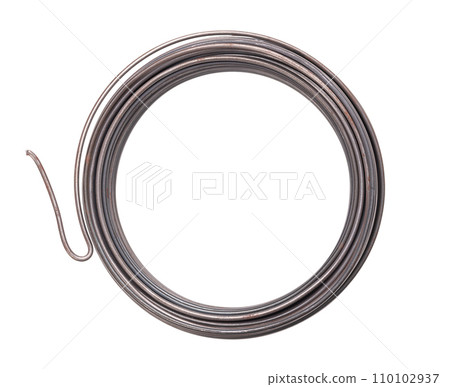 Iron wire roll from above. Rolled up ferrous wire of pure, annealed iron, with a diameter of 2 millimeters. Flexible, stable, universal and versatile for use as binding, plant, craft and winding wire. 110102937