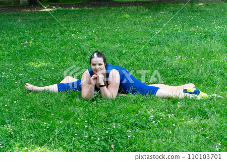 woman and sports woman and sports 110103701