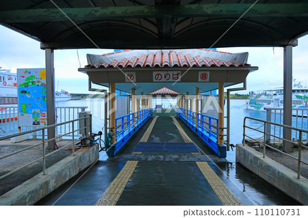 八重山群島 石垣島 石垣港碼頭 八重山群島 石垣島 石垣港碼頭 110110731