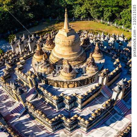 Wat Pa Kung in Roi Et, thailand Wat Pa Kung in Roi Et, thailand 110113185