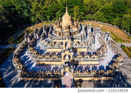 Wat Pa Kung in Roi Et, thailand 110114504
