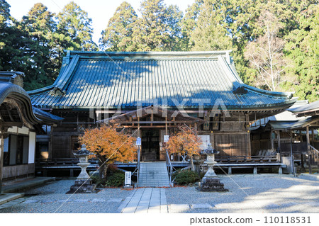 Tendai sect head temple Hieizan Enryakuji Yokogawa Gensandaishido (Shikikodo) main hall 110118531