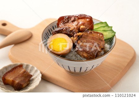 Braised pork rice Taiwanese-style meat soboro bowl roulow fan Braised pork rice Taiwanese-style meat soboro bowl roulow fan 110121024