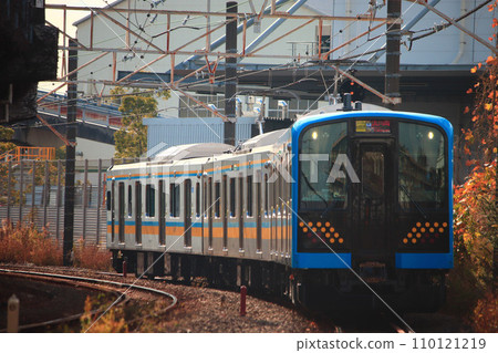 Tsurumi Line E131 series Tsurumi Line E131 series 110121219