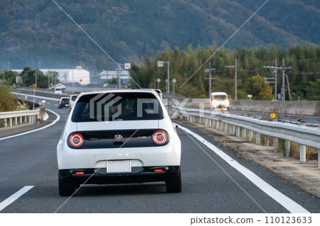 公路駕駛圖片 公路駕駛圖片 110123633