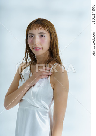 Transparent female portrait Transparent female portrait 110124800