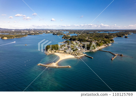 Masakijima Beach (aerial photography by drone) 110125769